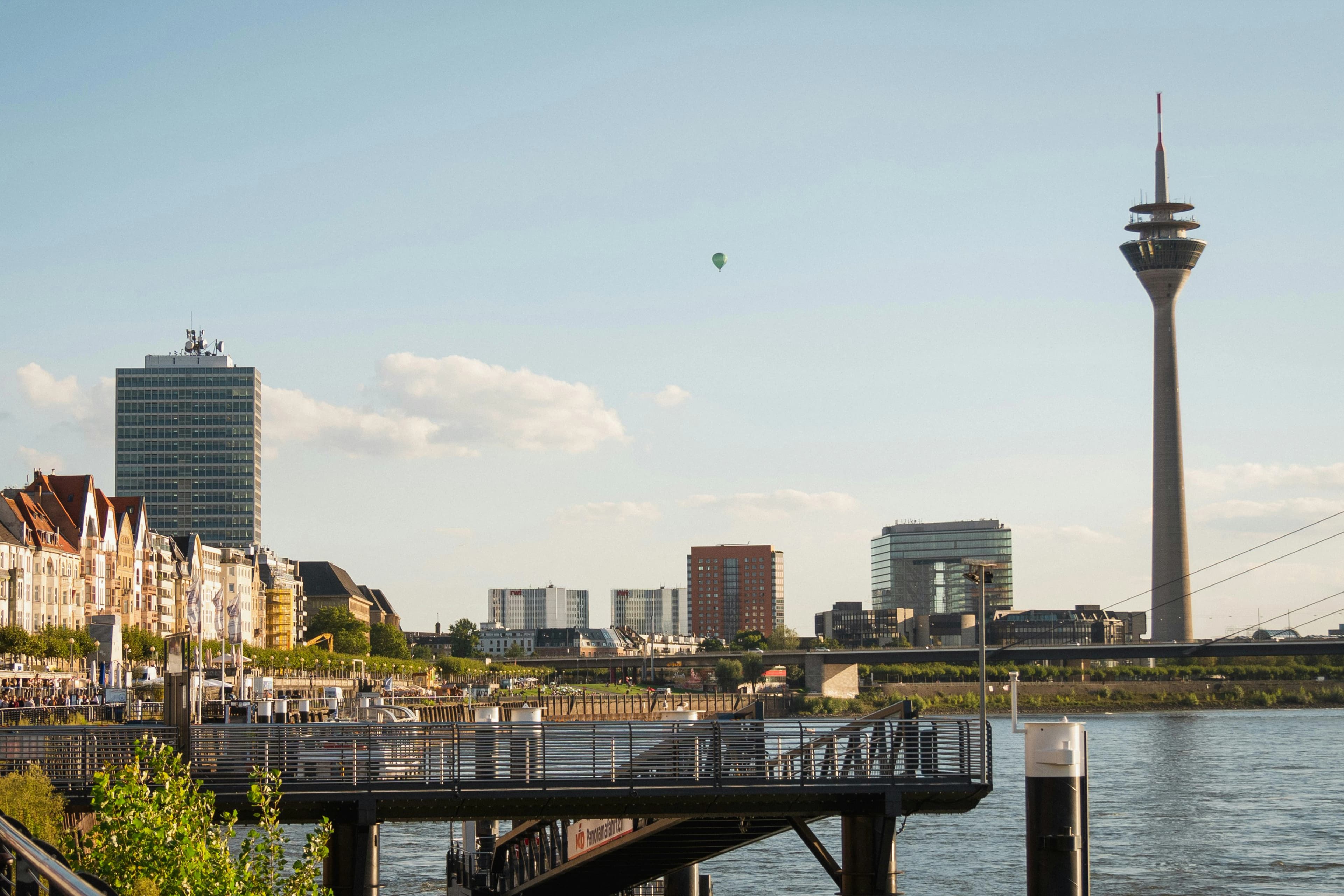Düsseldorf als lokaler Bezug für T-Shirt-Druck